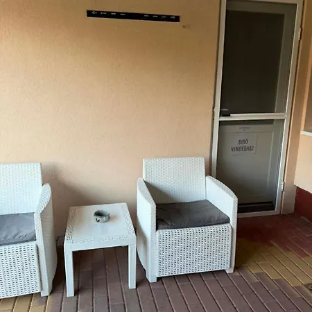Apartament Biro Vendeghaz