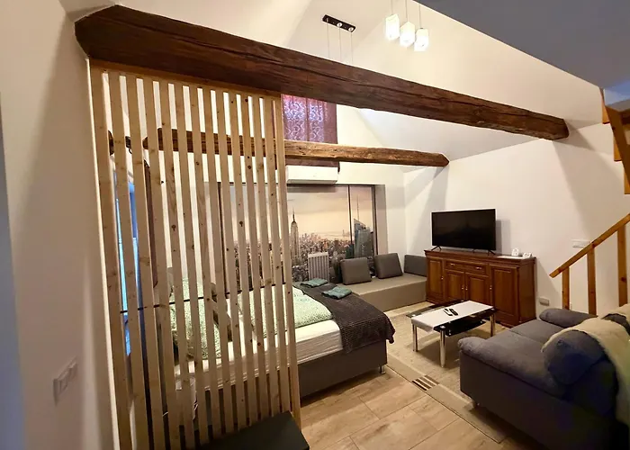 Biro Vendeghaz Appartement *